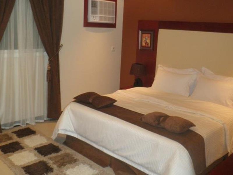 Al Muhaidb Al Nadwa Riyad Extérieur photo