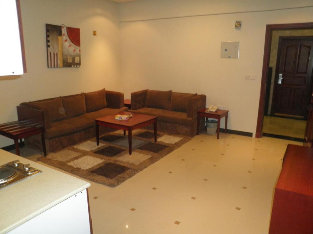 Al Muhaidb Al Nadwa Riyad Extérieur photo